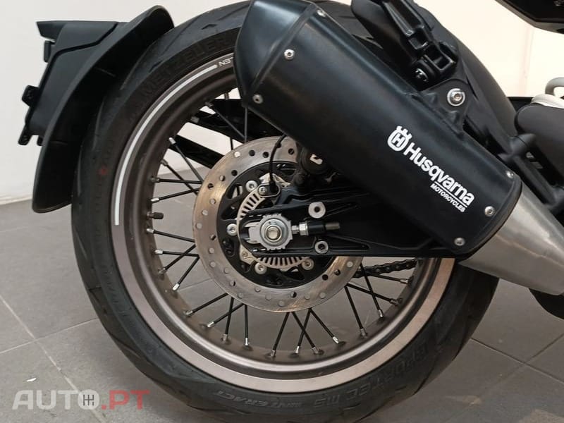 Husqvarna Vitpilen 401 VITPILLEN