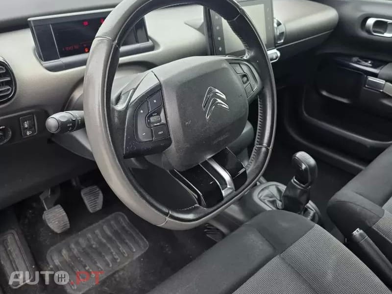Citroen C4 Cactus 1.2 PureTech Shine Pack