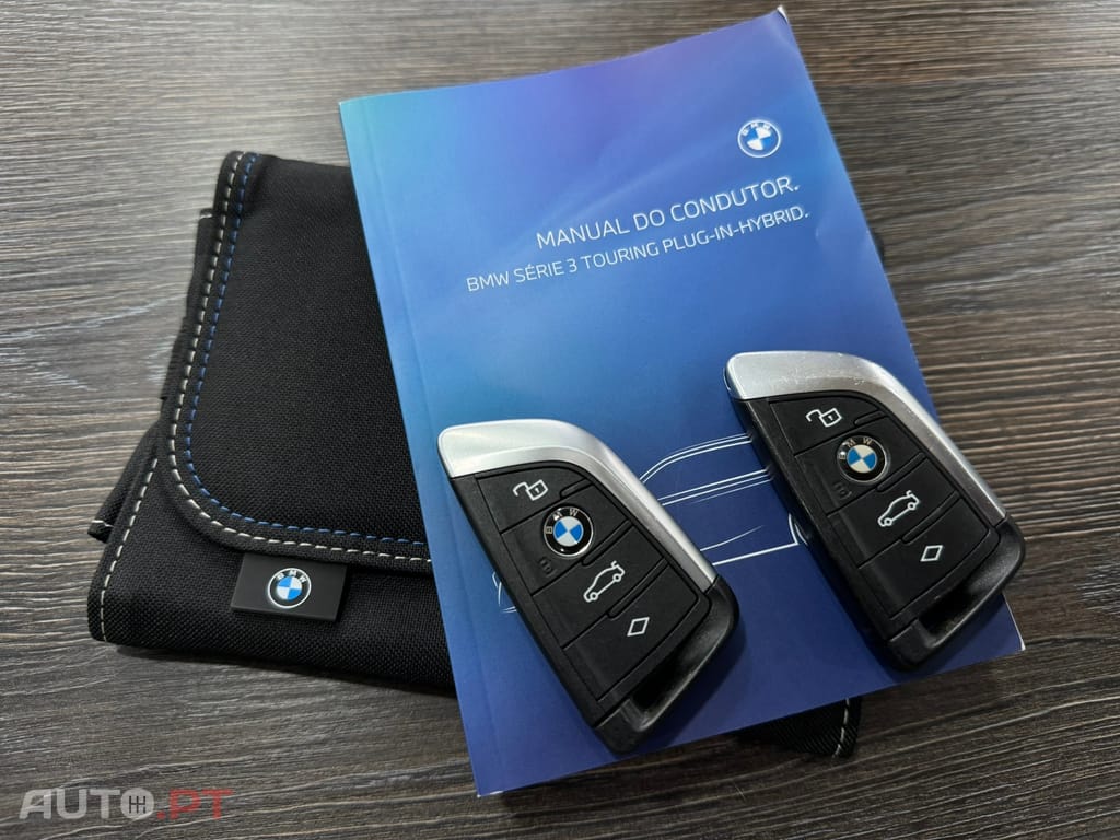 BMW 330 e Touring Corporate Edition Auto