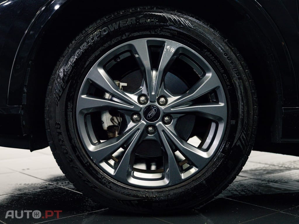 Ford Kuga 2.5 PHEV ST-Line