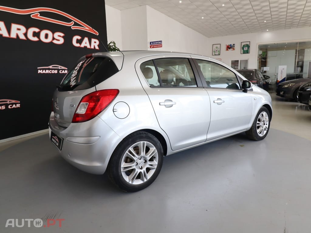 Opel Corsa 1.3 CDTi Cosmo