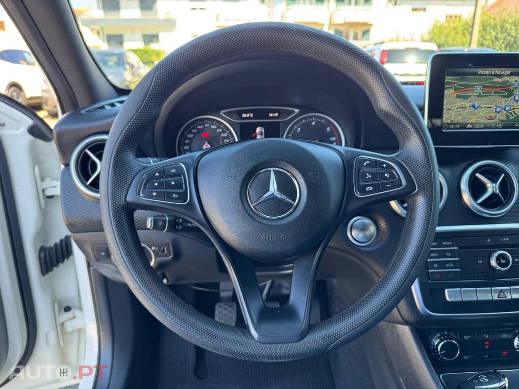 Mercedes-Benz A 180 d Fleet Pack Urban