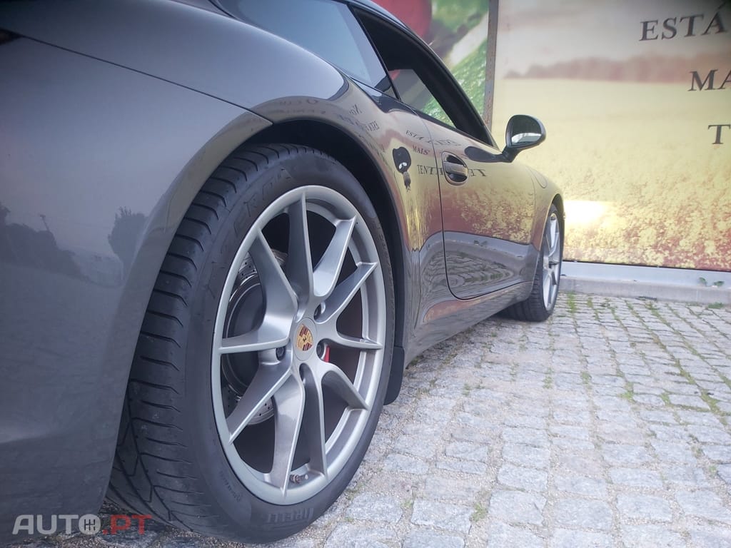 Porsche 991 911 CARRERA