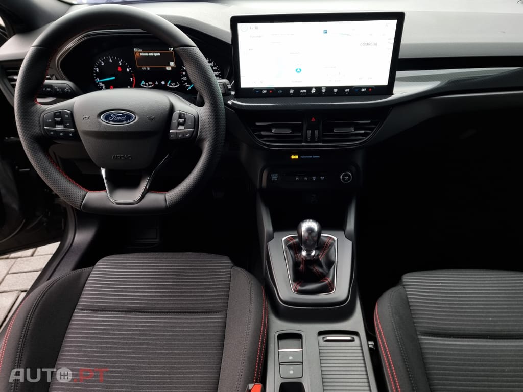 Ford Focus 1.0 EcoBoost MHEV ST-Line