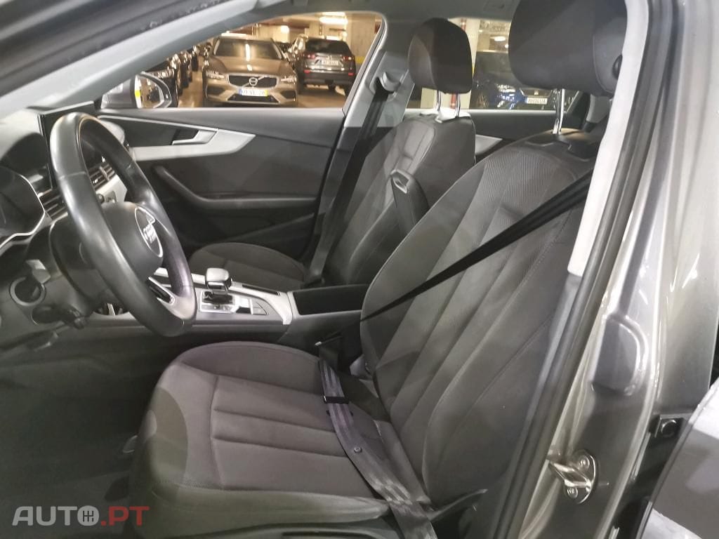 Audi A4 Avant 35 TDI S tronic