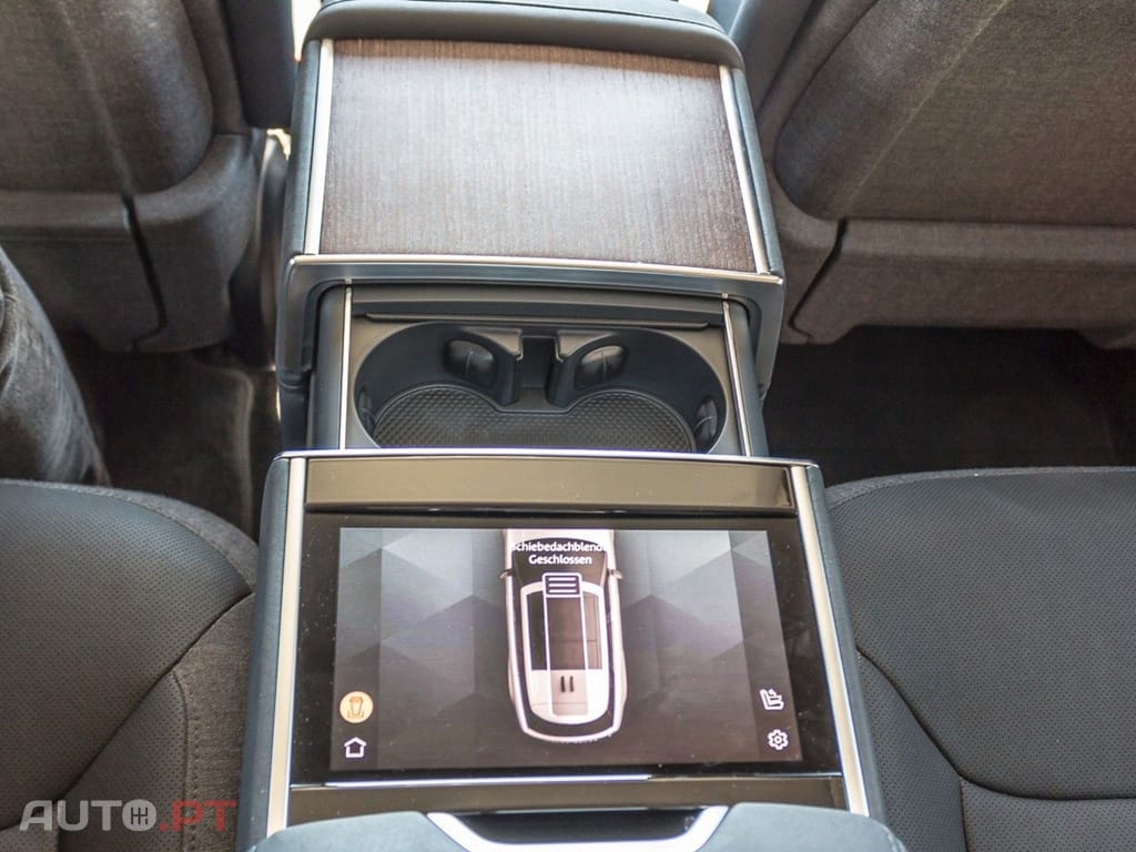 Land Rover Range Rover P510e Hybrid HSE I.V.A DEDUTIVEL 