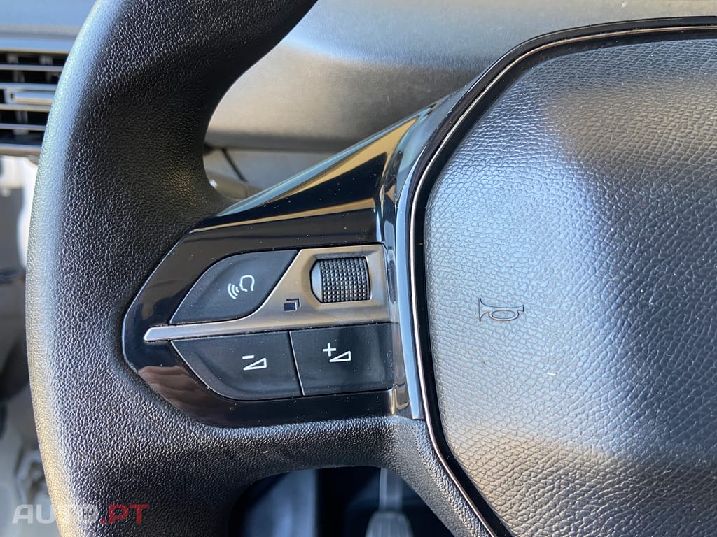 Peugeot Partner 1.6 HDI L1  100cv Carplay  Nacional