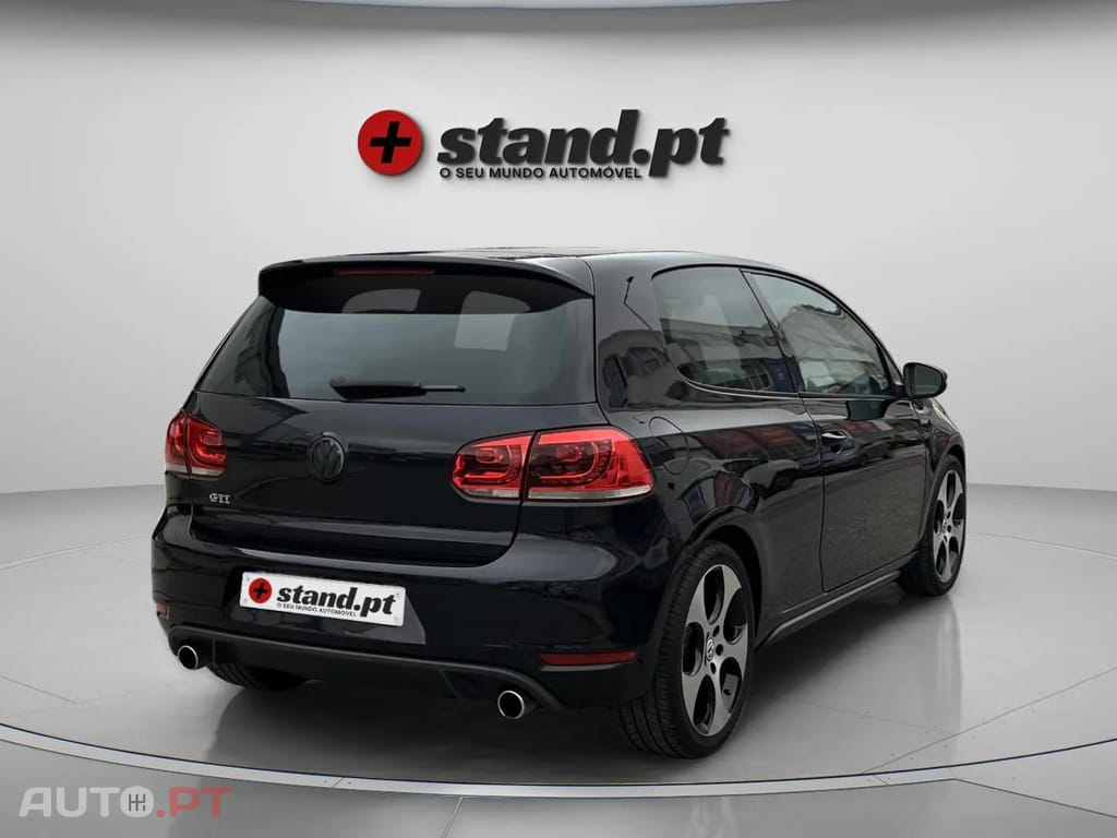 Volkswagen Golf 2.0 GTI