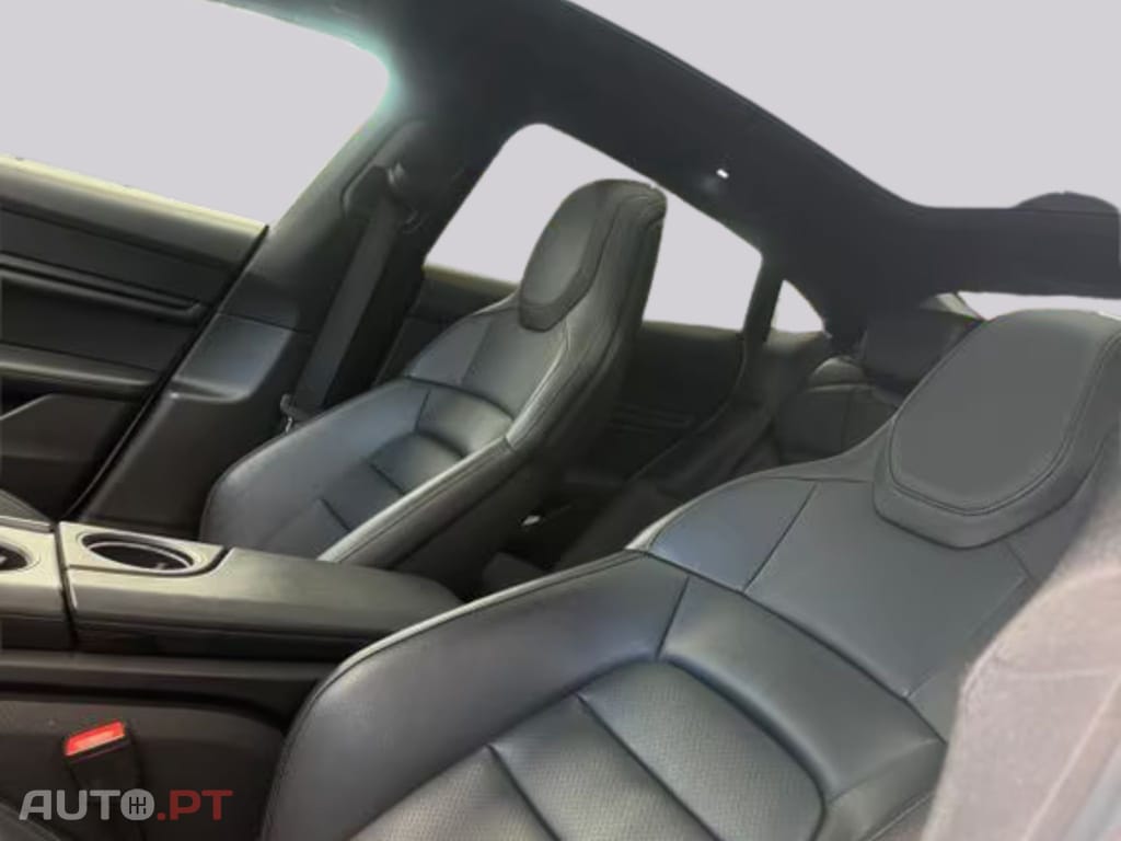 Porsche Taycan 4S I.V.A DEDUTIVEL 