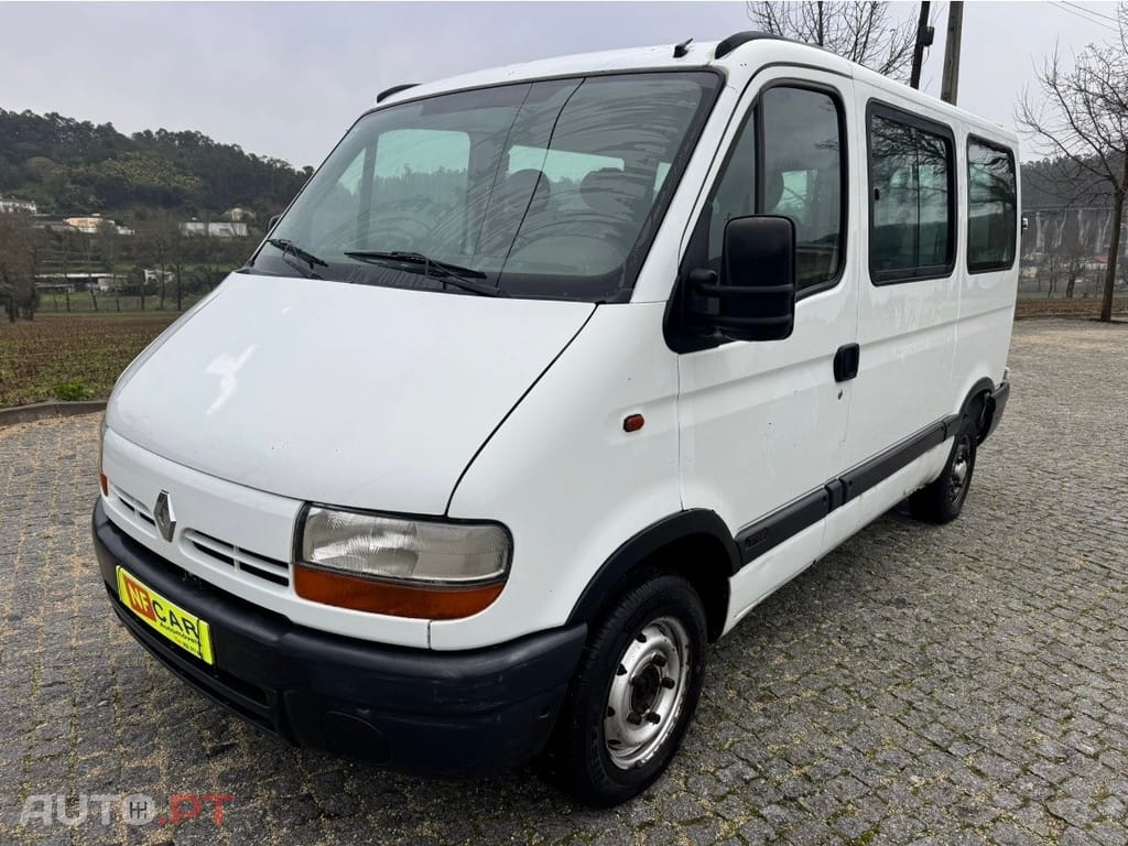 Renault Master 9 LUGARES  VENDIDA NO ESTADO EM QUE SE ENCONTRA