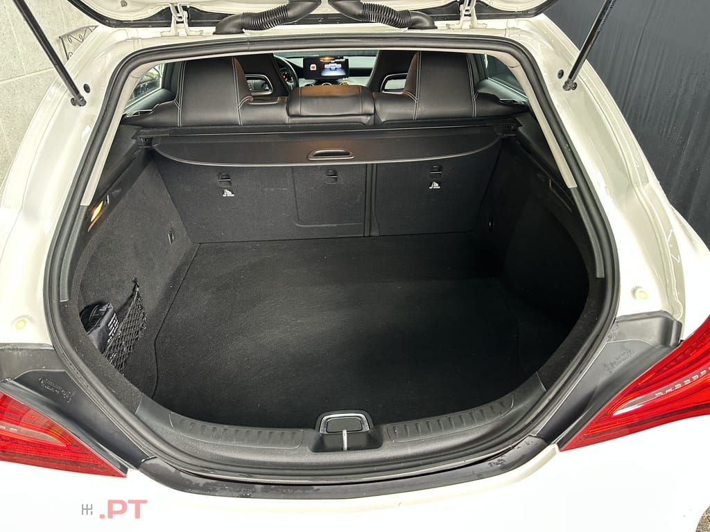 Mercedes-Benz CLA 200 d
