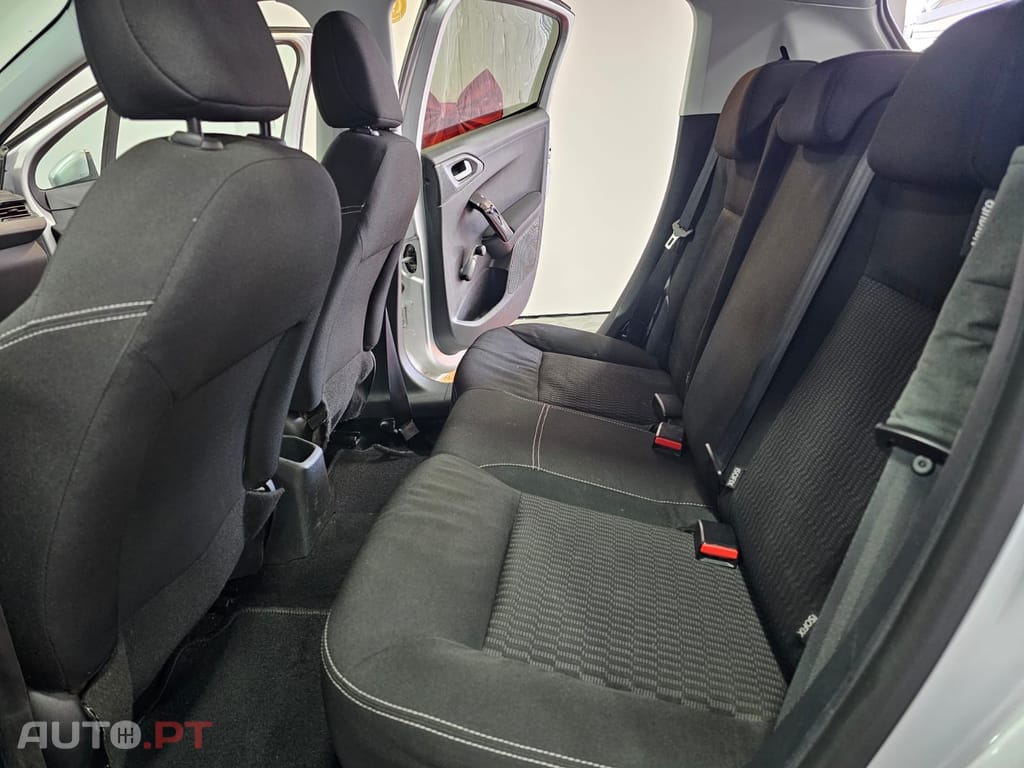 Peugeot 208 1.2 PureTech Style