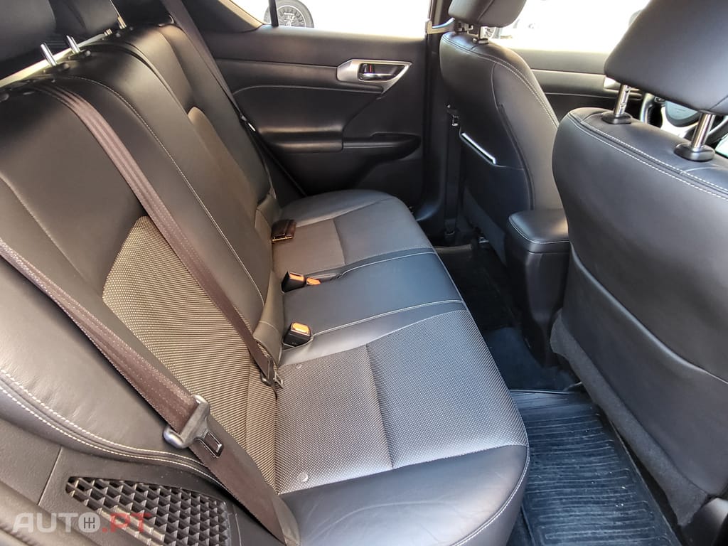 Lexus CT CT200 h Sport +