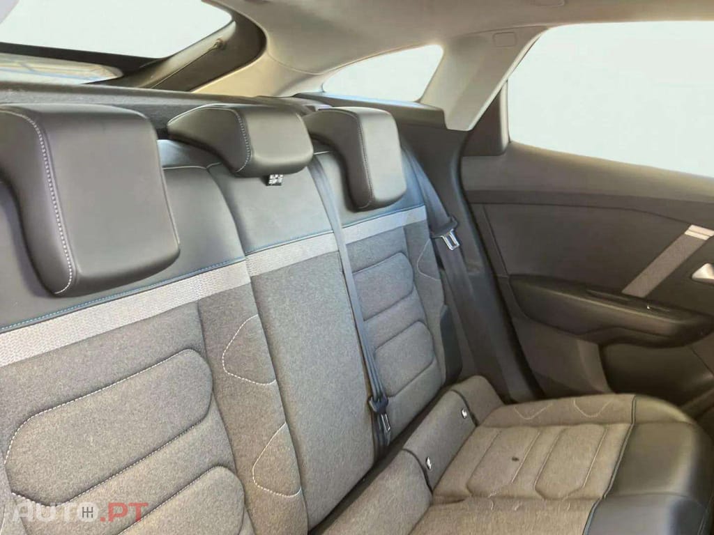 Citroen C4 1.5 BlueHDi Shine EAT8