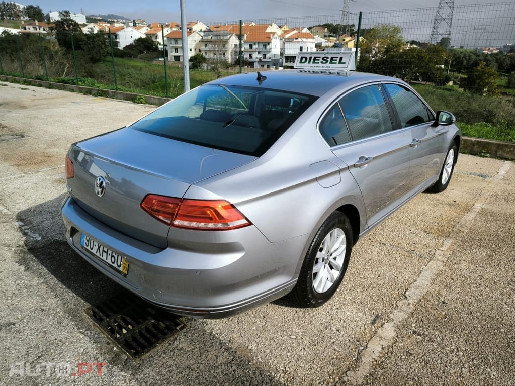 Volkswagen Passat 2.0 TDI Business P.DSG