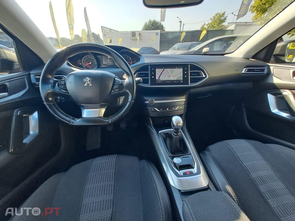 Peugeot 308 PureTech 110 Stop & Start Allure