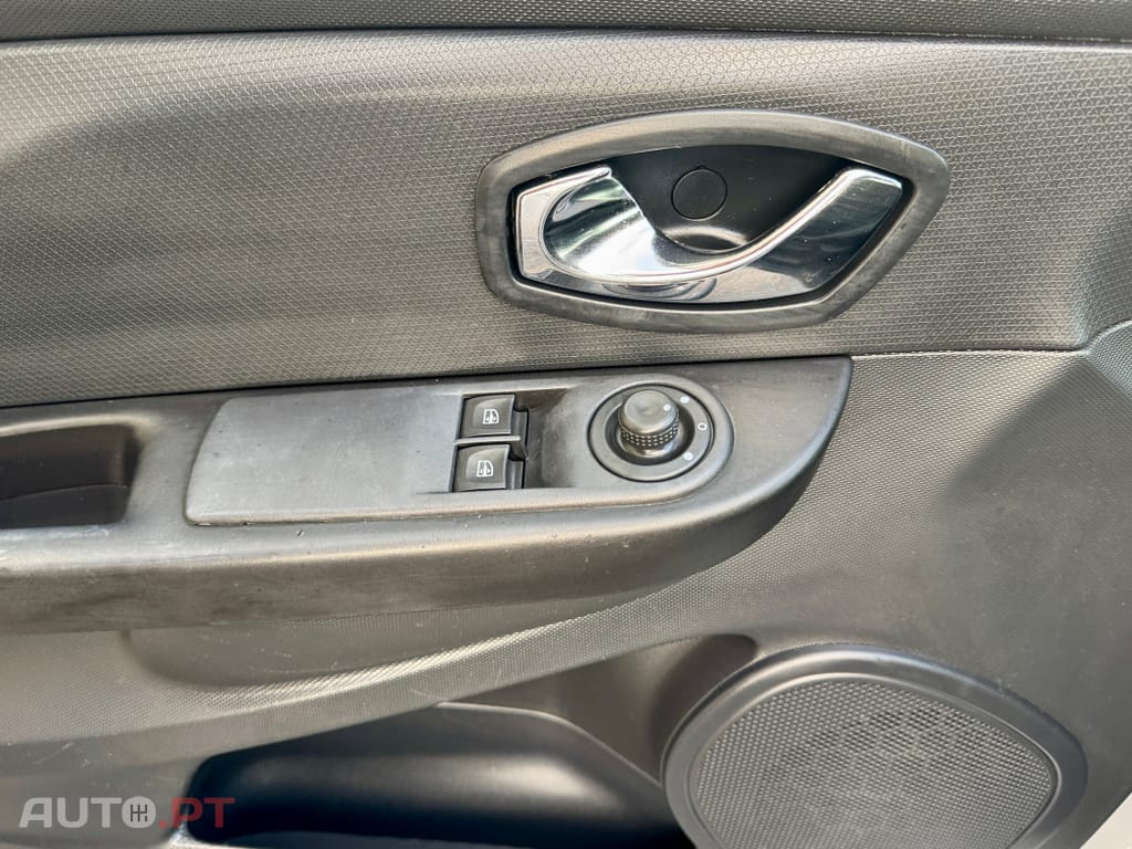 Renault Clio 0.9 TCE Dynamique S