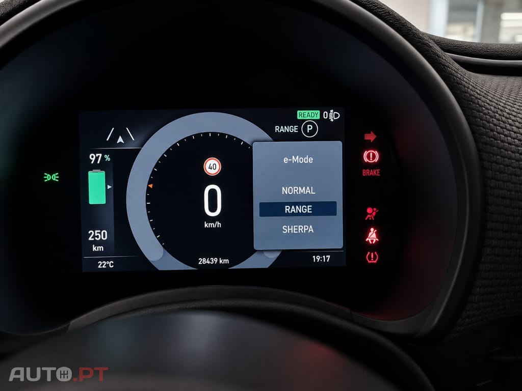 Fiat 500e La Prima