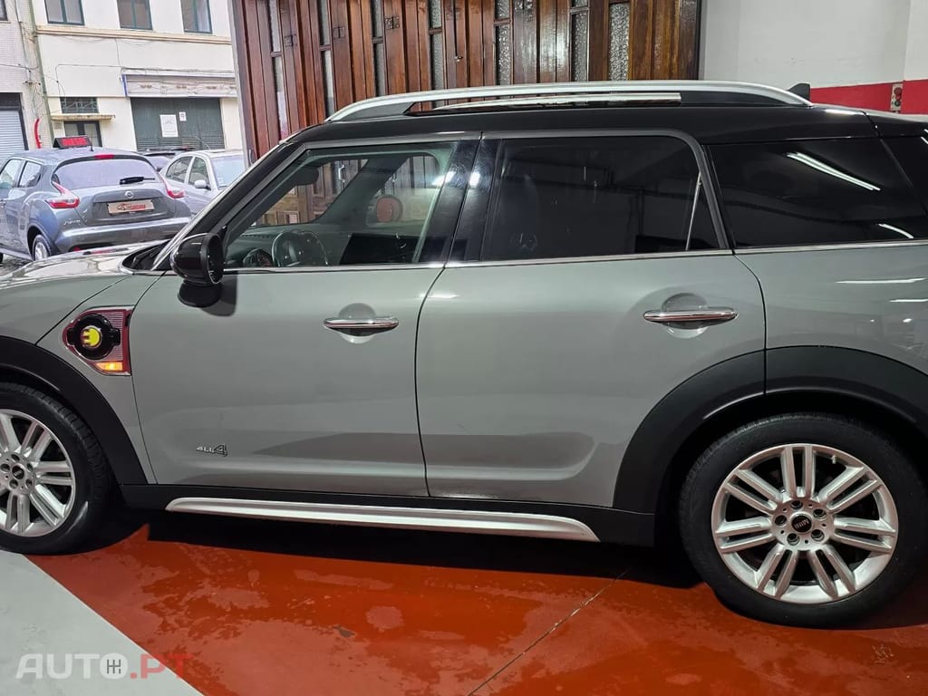 MINI Countryman Cooper SE ALL4 Auto