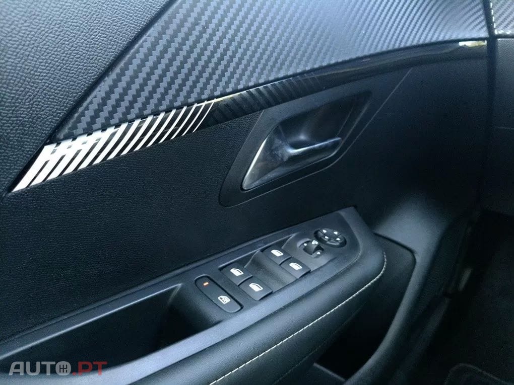 Peugeot 208 1.2 PureTech Allure