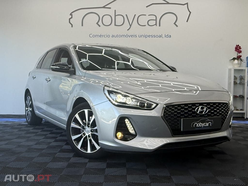 Hyundai i30 1.0 T-GDI Style+Navi foto 3