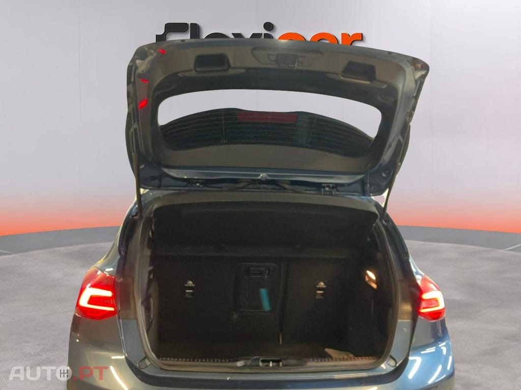 Ford Focus 1.0 EcoBoost MHEV ST-Line