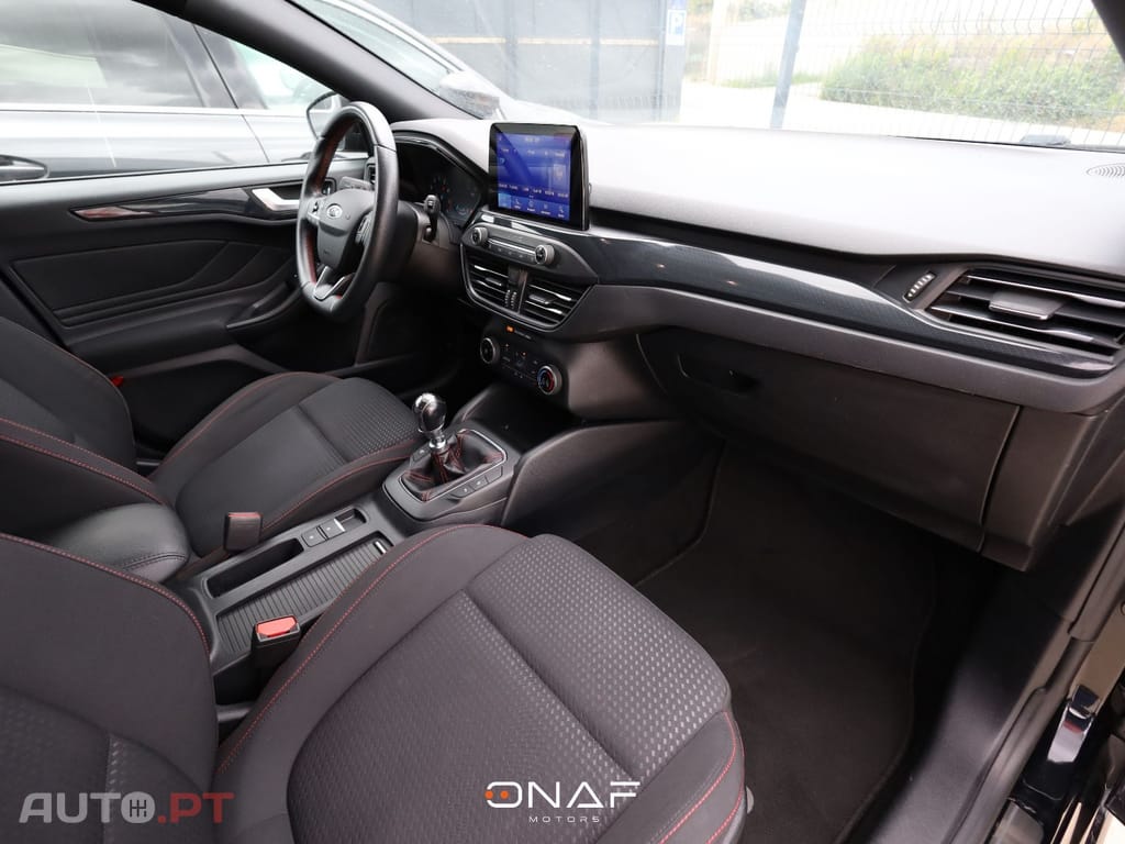 Ford Focus 1.5 EcoBoost ST-Line