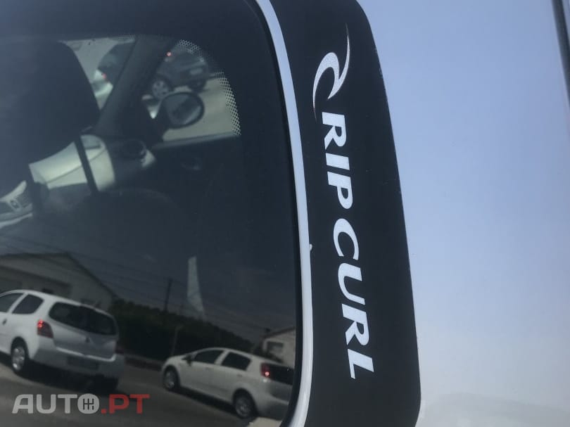 Renault Twingo 1.2 16V Ripcurl