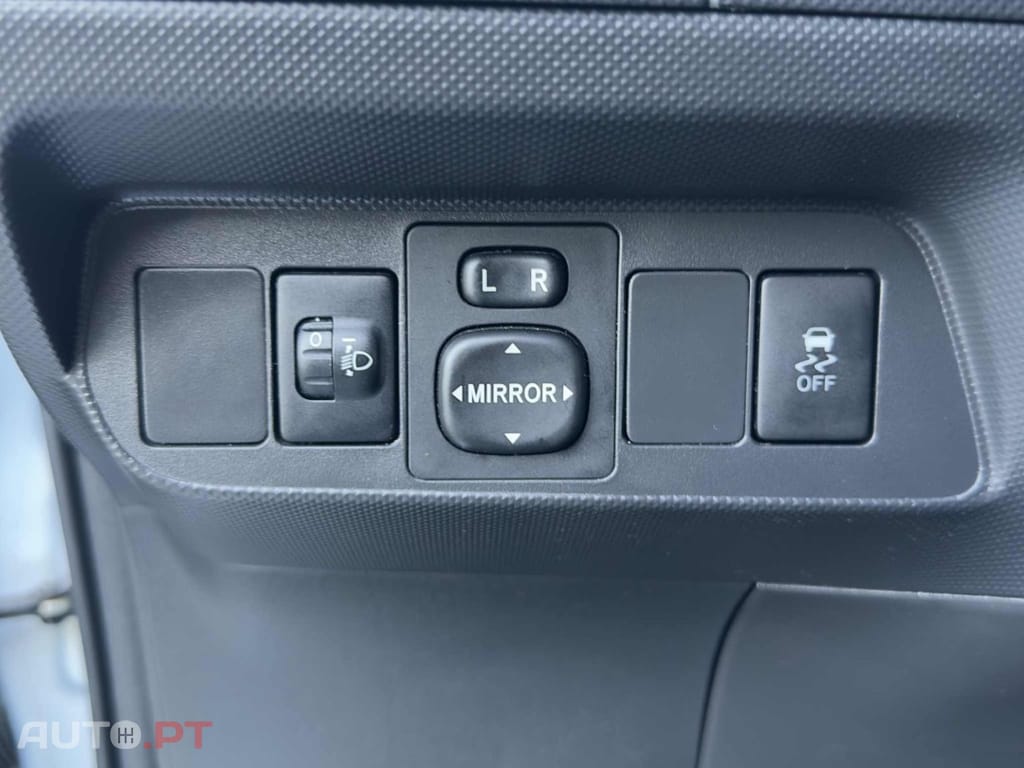 Toyota Auris 2.0 D-4D Exclusive