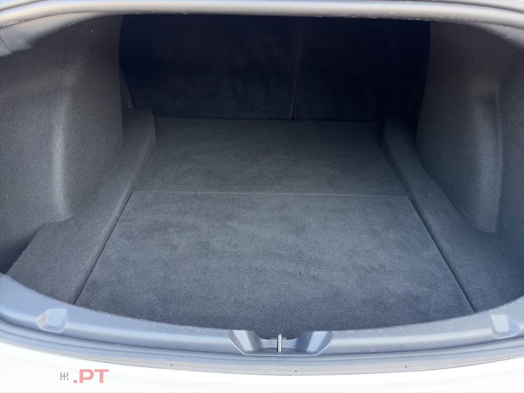 Tesla Model 3 Basis RWD I.V.A DEDUTIVEL