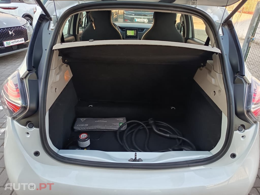 Renault Zoe (c/ Bateria) E-Tech EV50 Equilibre