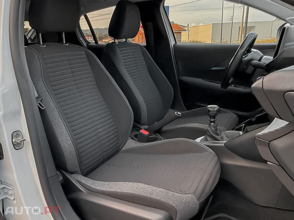 Peugeot 208 PureTech 100 Style