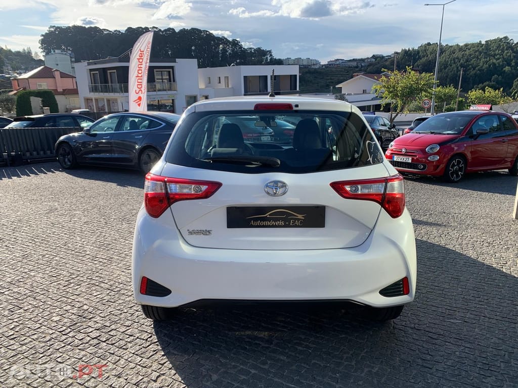 Toyota Yaris 1.0 VVT-i Active