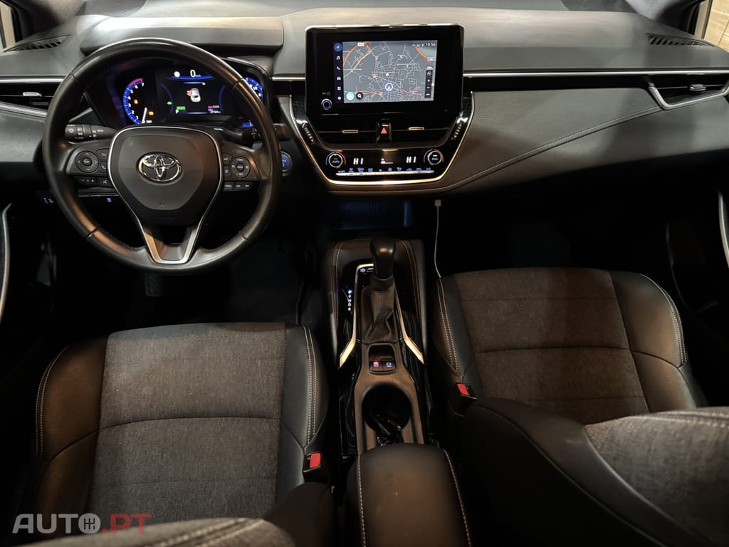 Toyota Corolla 1.8 Hybrid Comfort+P.Sport