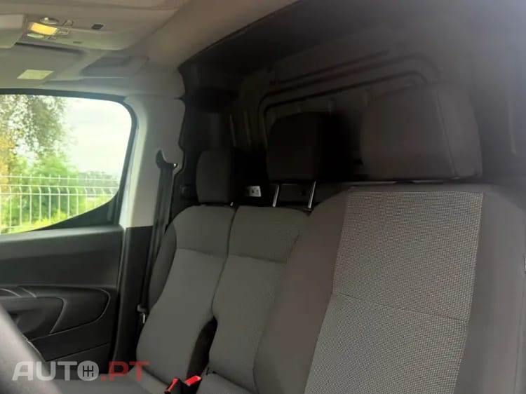 Fiat Doblo Outro