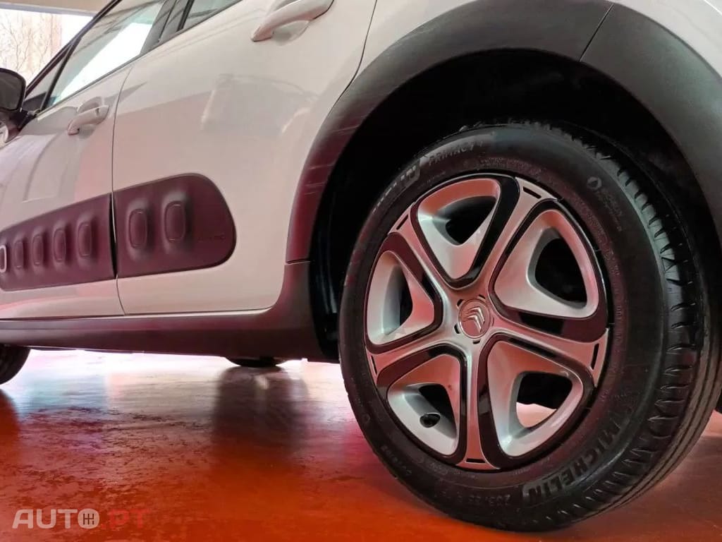 Citroen C3 1.2 PureTech Shine