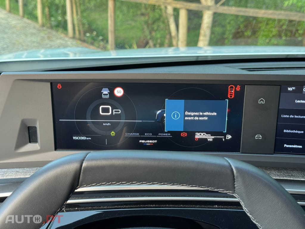 Peugeot 3008 1.2 Hybrid Allure e-DCS6