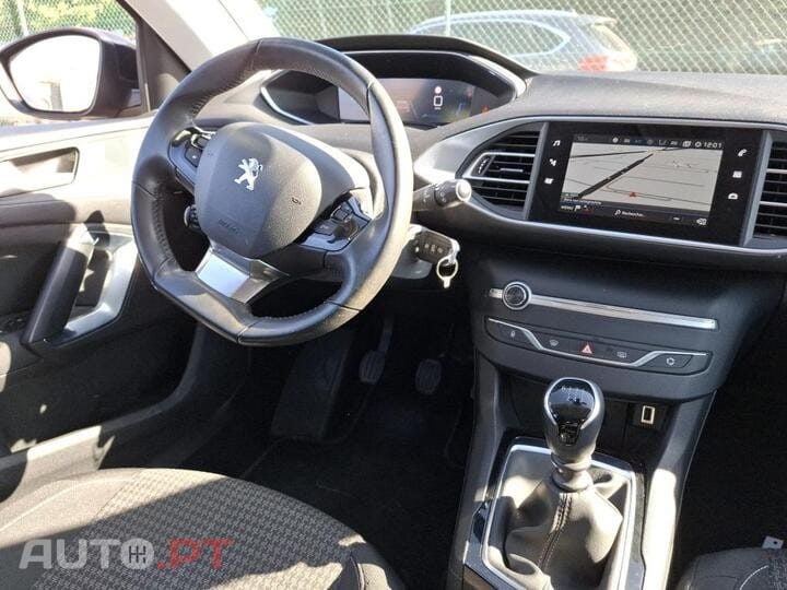 Peugeot 308 1.2 PureTech Style