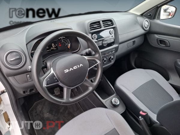 Dacia Spring Essential Electric 33kw/ 45 cv