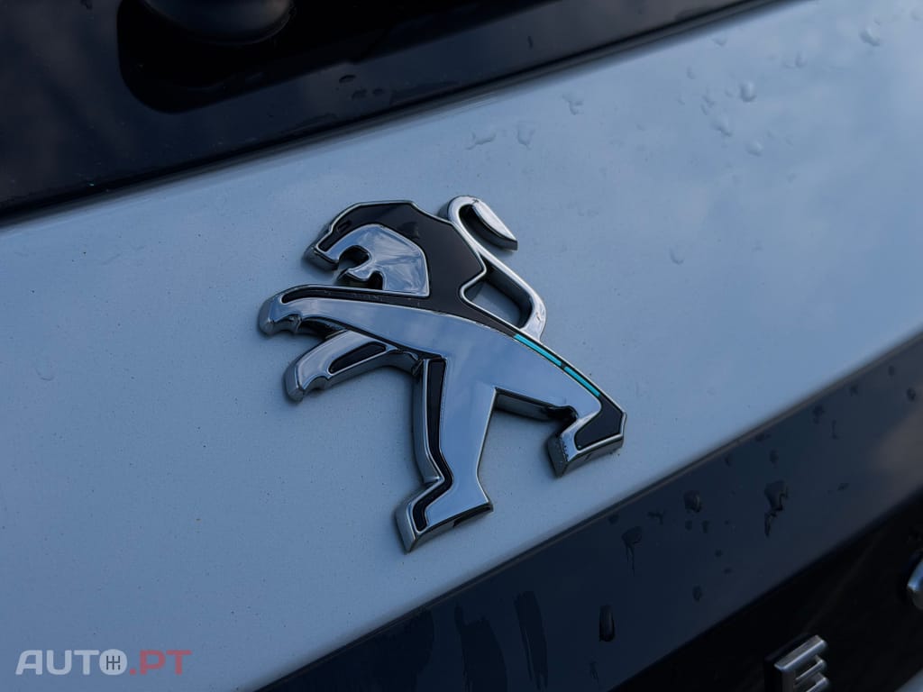 Peugeot E-208 50 kWh Allure