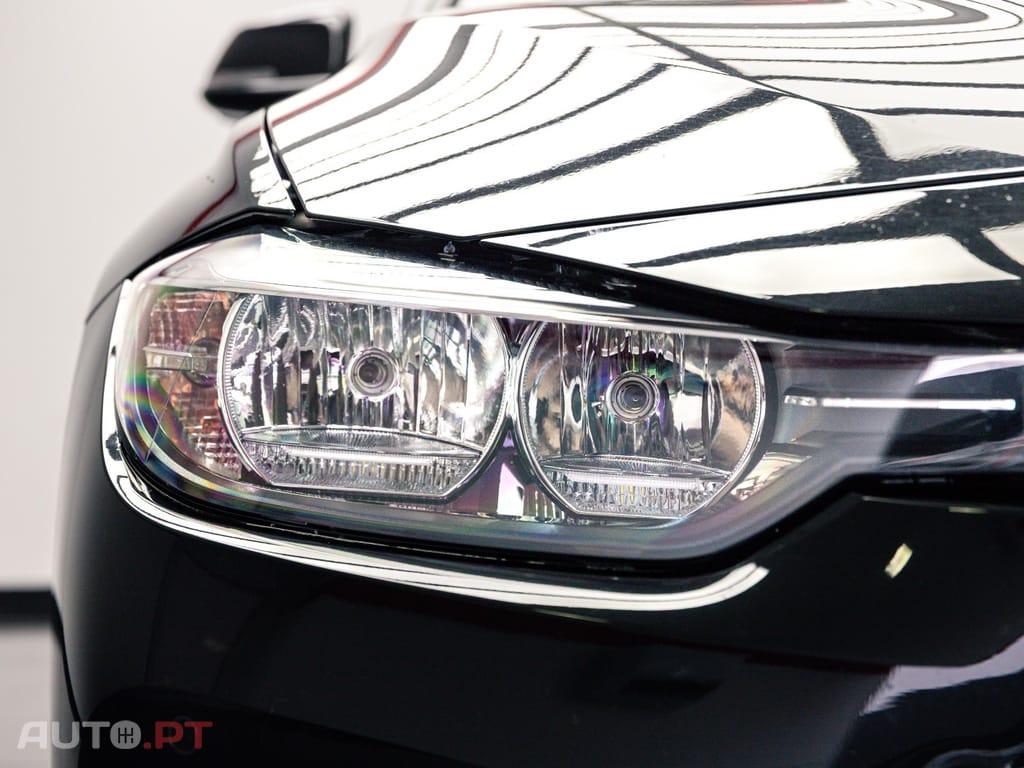 BMW 330 e iPerformance Line Sport
