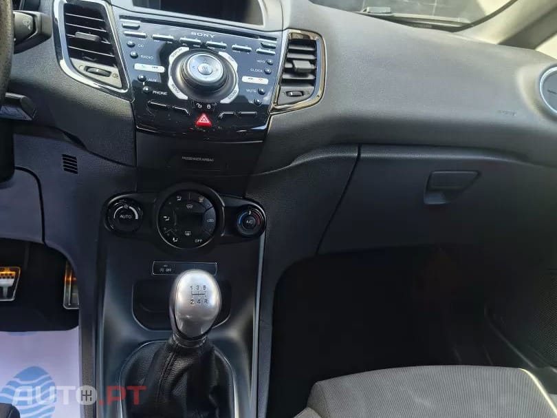 Ford Fiesta 1.0 EcoBoost S&S ST-LINE