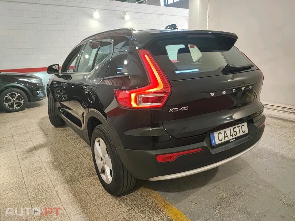 Volvo XC40 2.0 B3 Essential