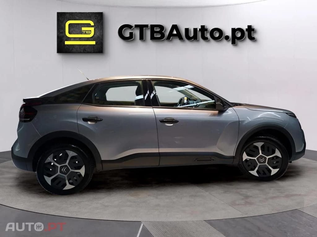 Citroen C4 1.2i Feel EAT8
