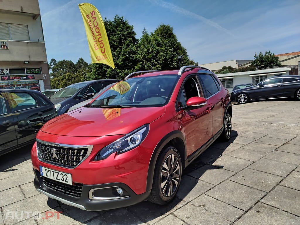 Peugeot 2008 1.2 PureTech Style