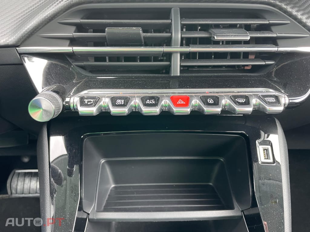 Peugeot 208 1.2 PureTech Allure Pack EAT8