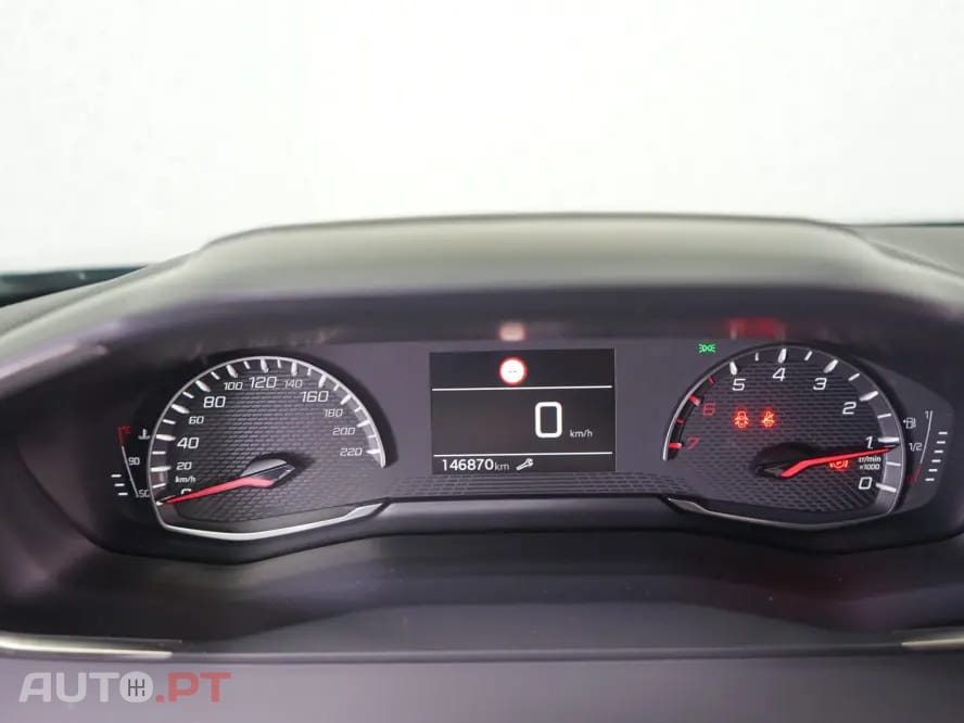 Peugeot 2008 1.2 PureTech Allure