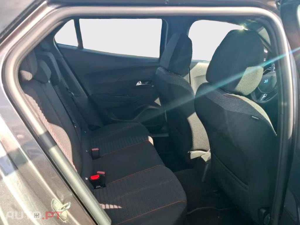 Peugeot 2008 1.2 Active Pack