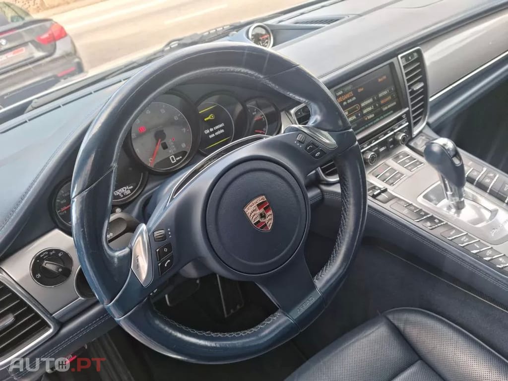 Porsche Panamera  4s Pdk