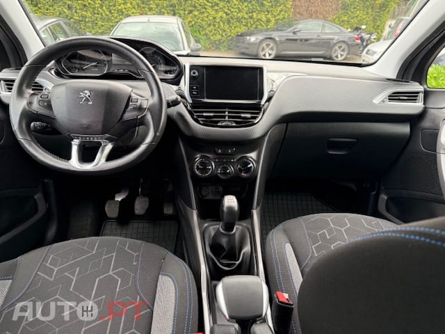 Peugeot 2008 Allure